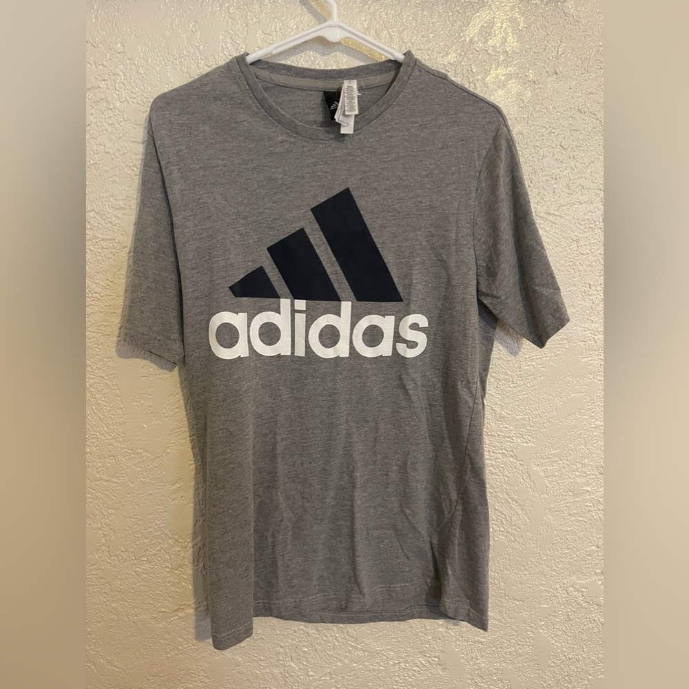 Men’s Adidas T-shirt